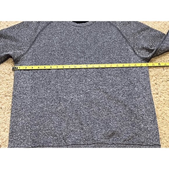Lululemon Men Engineered Warmth Long Sleeve Crew Merino Wool Size L / XL Measure - Picture 3 of 7